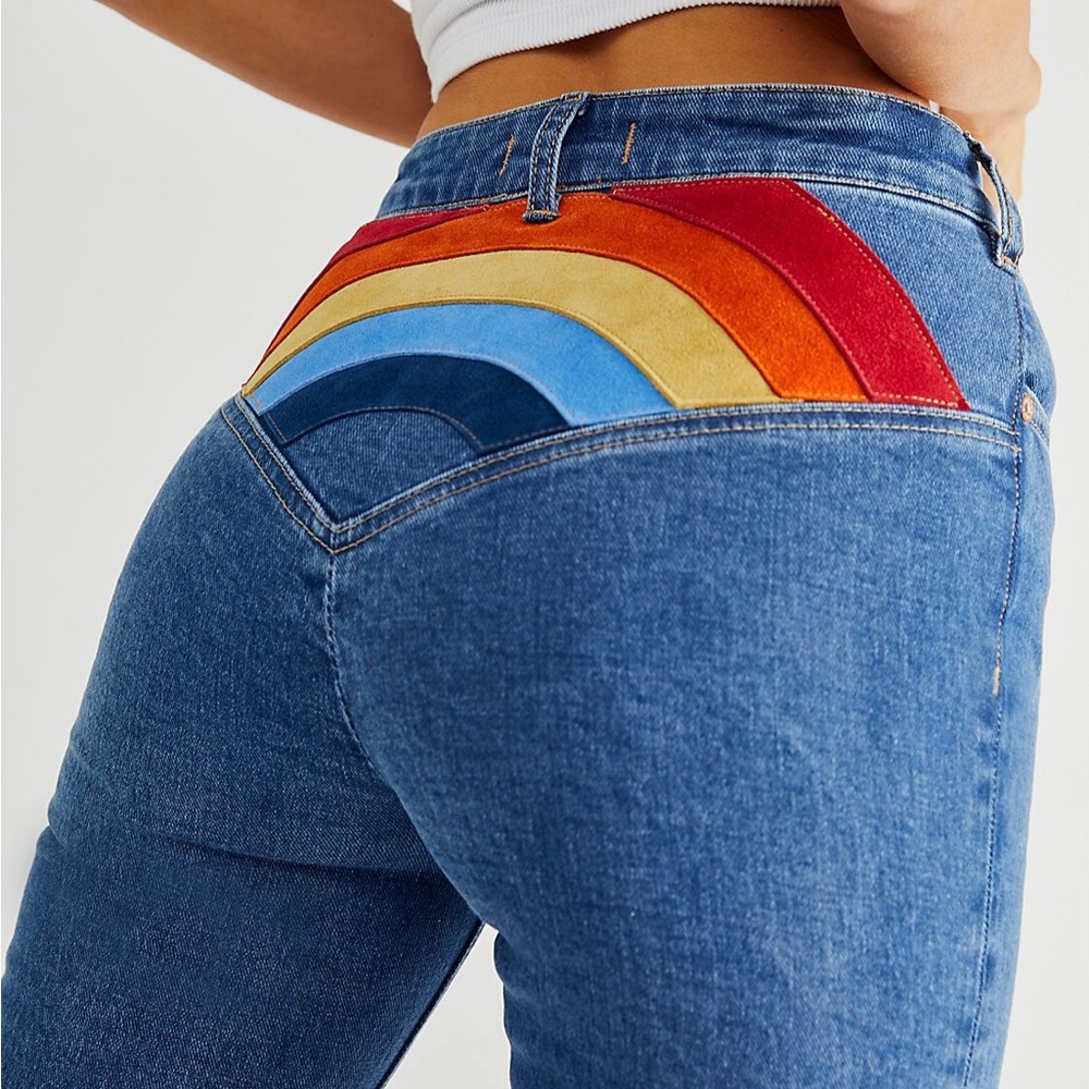 SOLD ON ♏️ NEW Somewhere Over The Rainbow Jeans by Free People - Picture 2 of 10